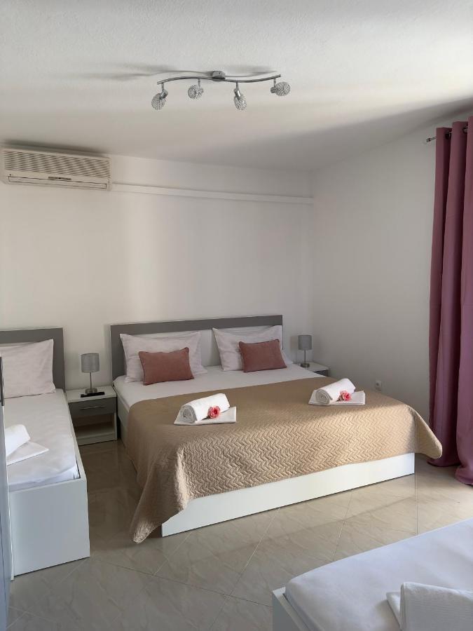 Villa Ruza 30M From The Beach Baška Voda Eksteriør billede