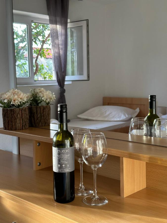Villa Ruza 30M From The Beach Baška Voda Eksteriør billede