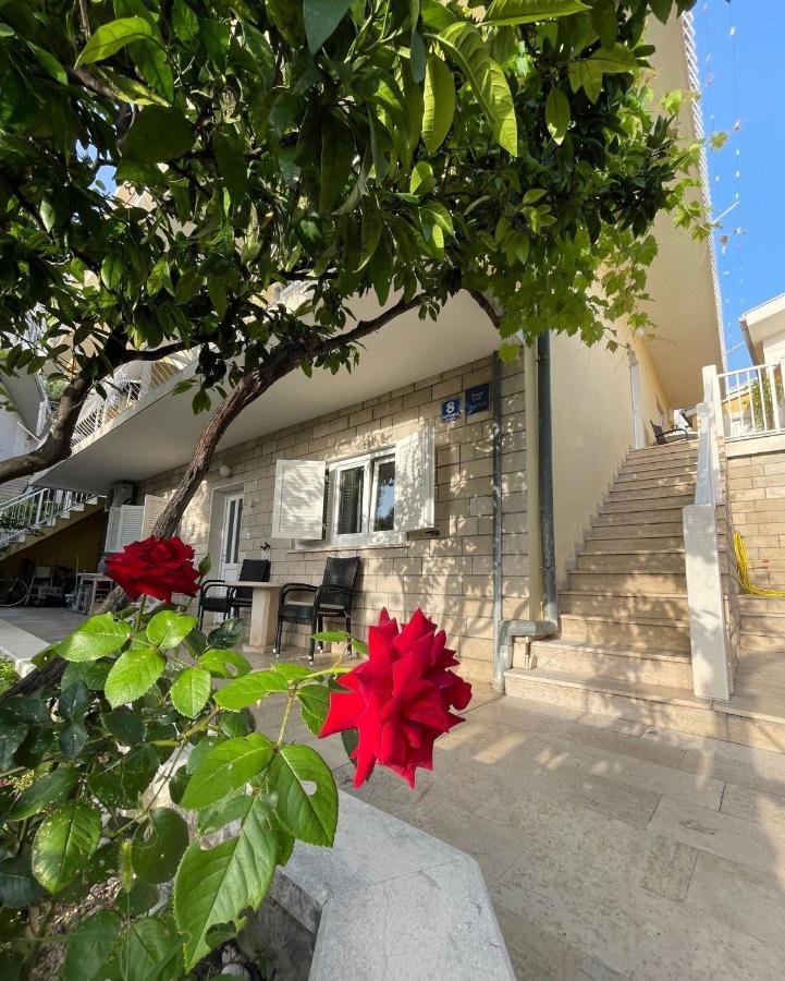 Villa Ruza 30M From The Beach Baška Voda Eksteriør billede