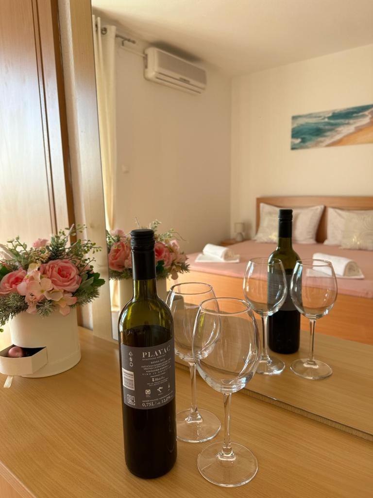 Villa Ruza 30M From The Beach Baška Voda Værelse billede