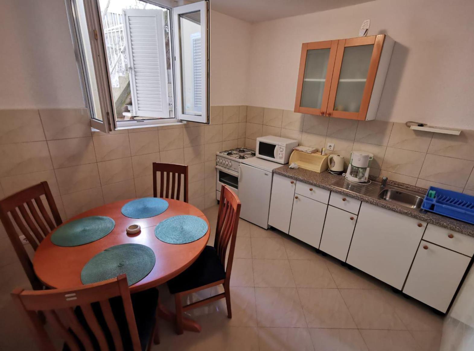 Villa Ruza 30M From The Beach Baška Voda Værelse billede